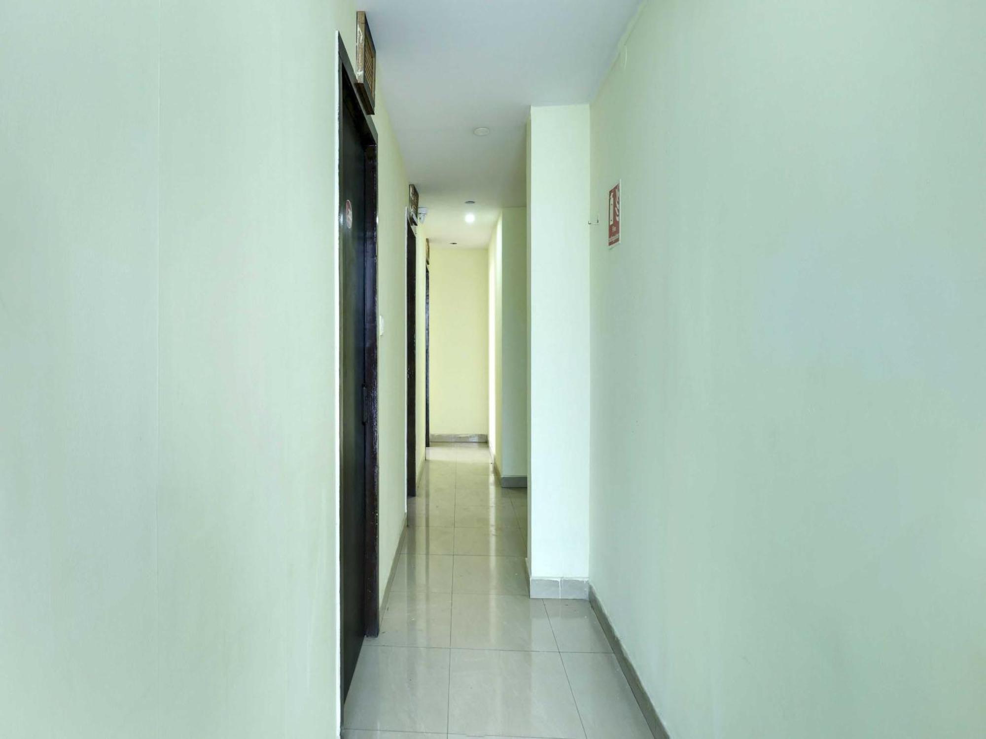 Hotel O Royal Galaxy Μπανγκαλόρ Εξωτερικό φωτογραφία